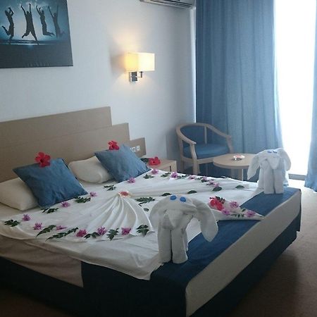 Fun And Sun Club Saphire Hotel Tekirova Bagian luar foto
