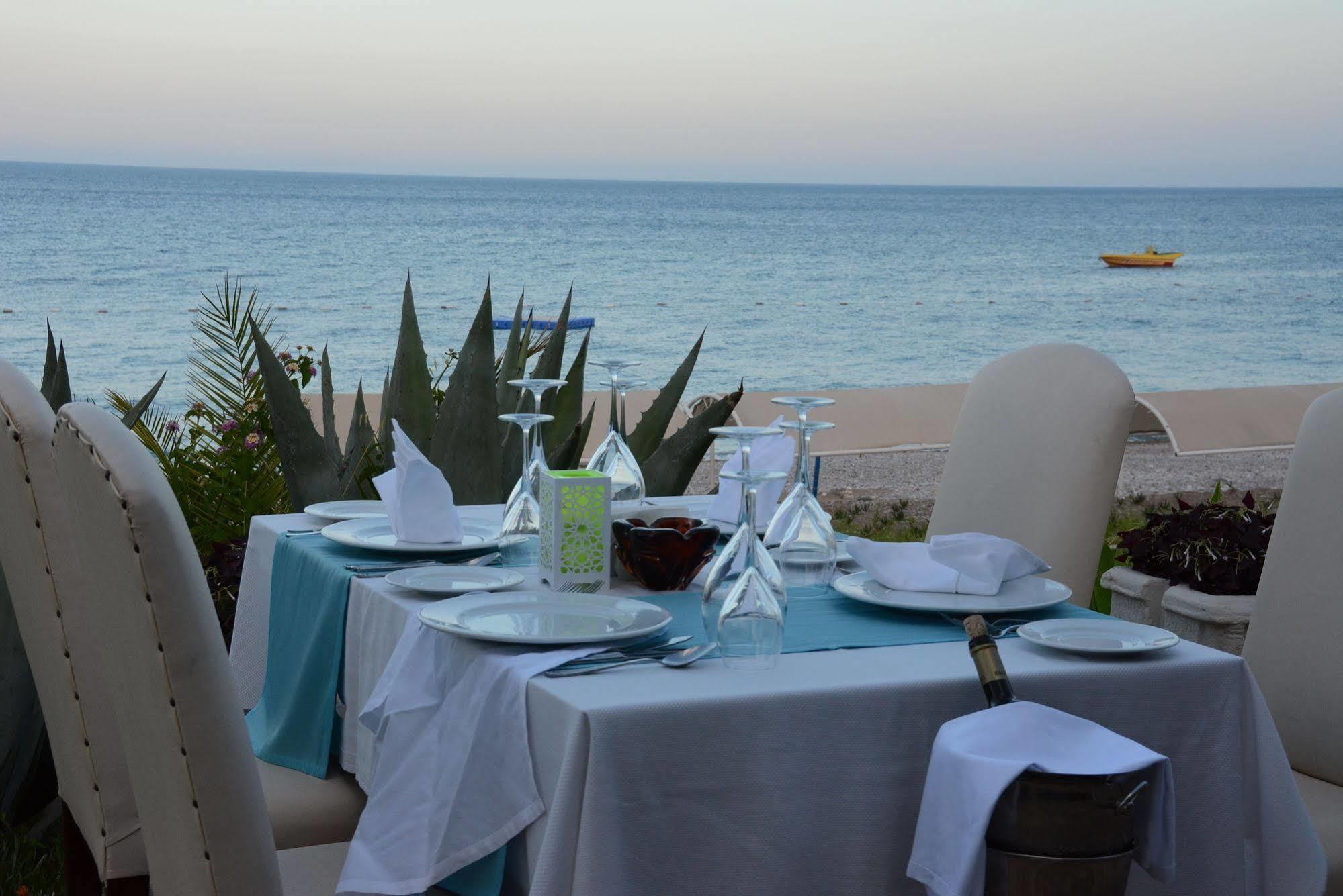 Fun And Sun Club Saphire Hotel Tekirova Bagian luar foto